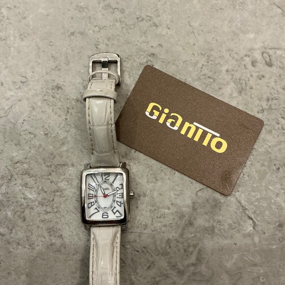 Giantto woman’s watch - Picture 3 of 4